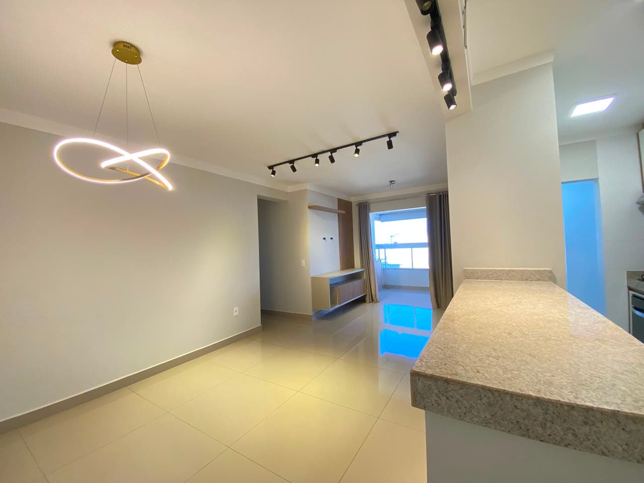 Apartamento em Santa Mônica - Uberlândia — foto 1 de 11